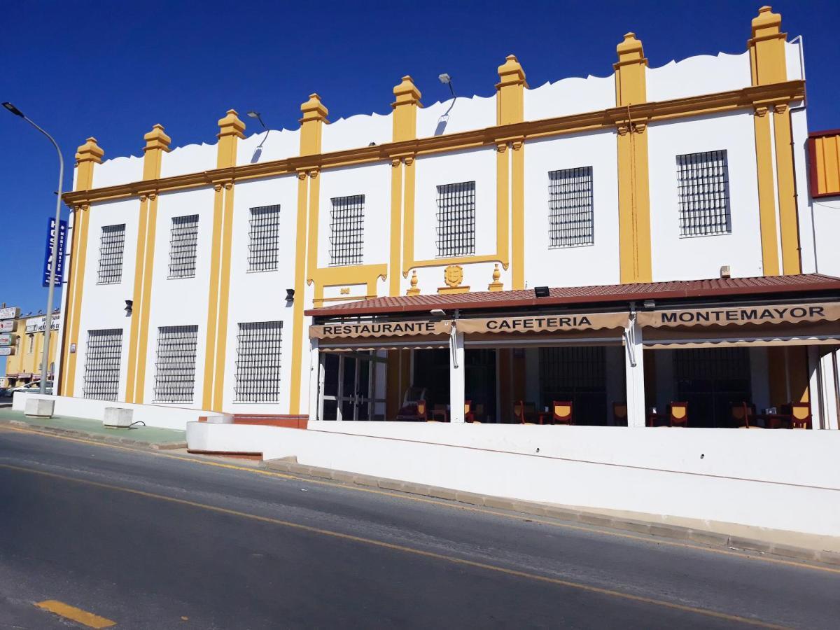 מוגר Hostal Montemayor מראה חיצוני תמונה