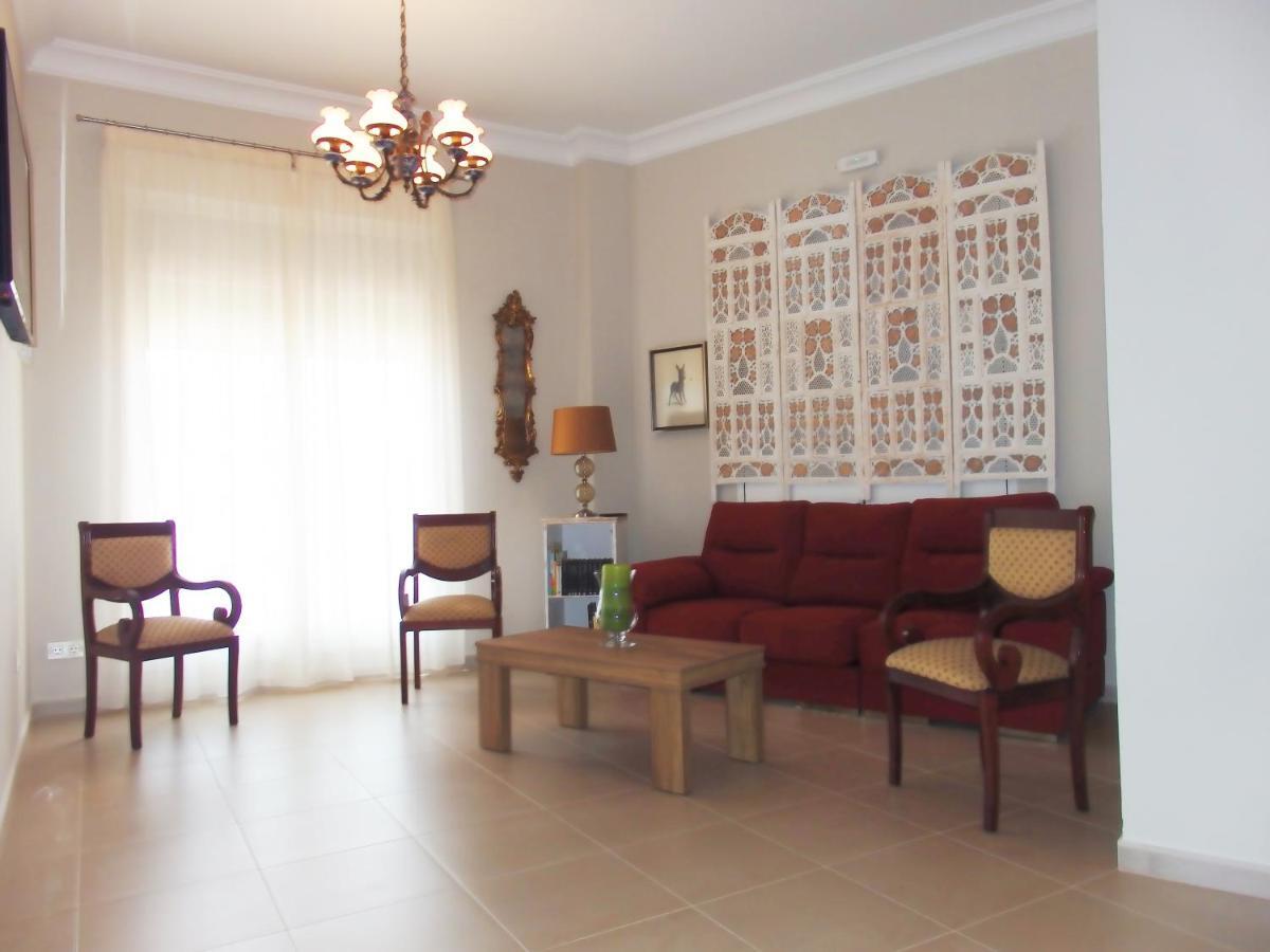 מוגר Hostal Montemayor מראה חיצוני תמונה